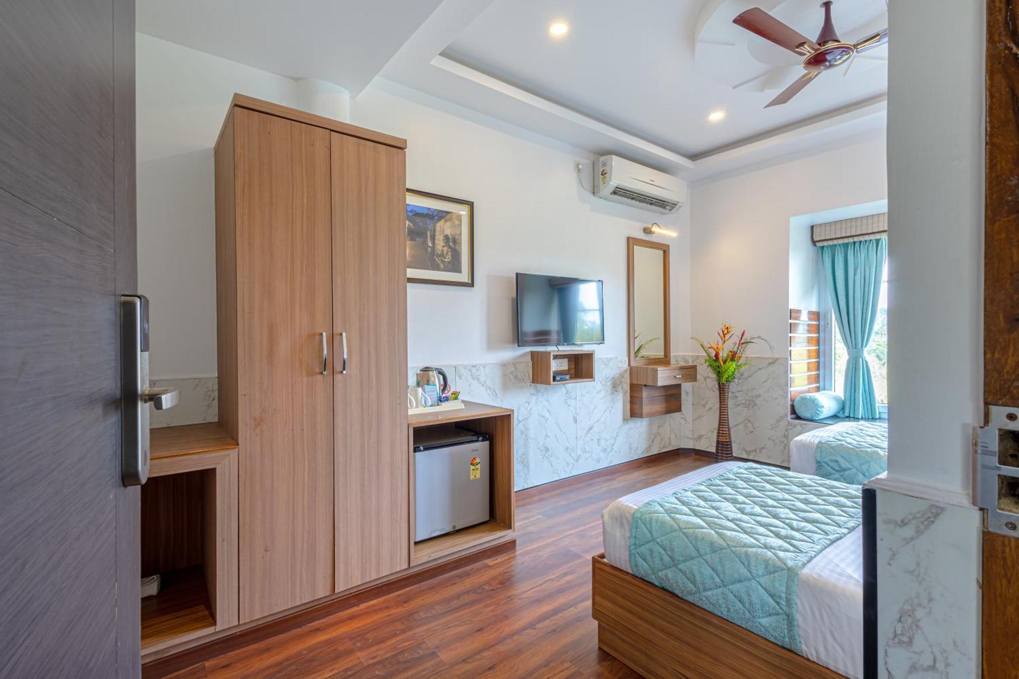 Salcete Beach Resort Colva Exterior foto