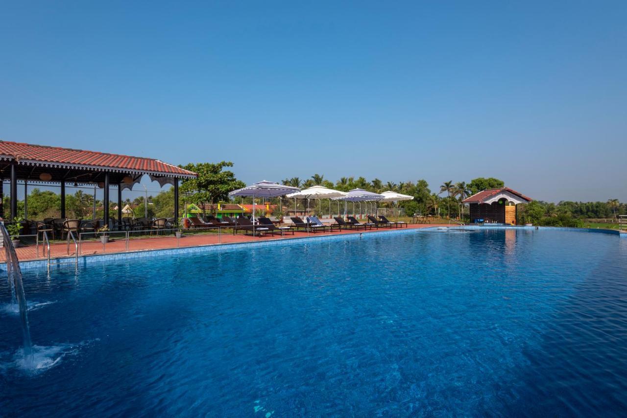 Salcete Beach Resort Colva Exterior foto